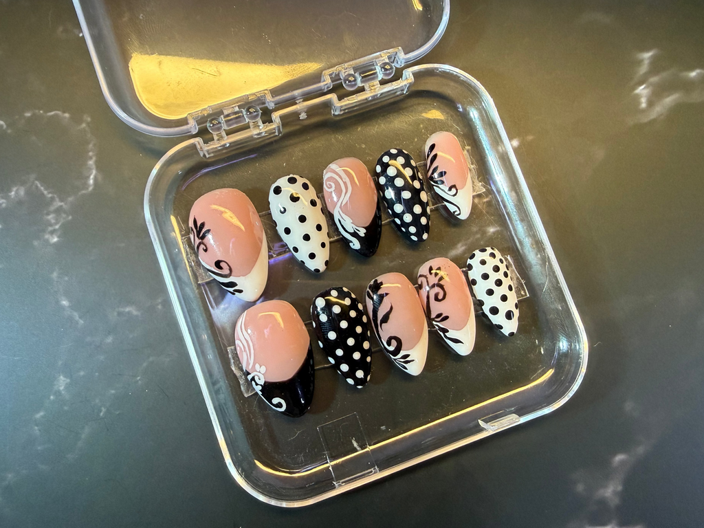Midnight Dots