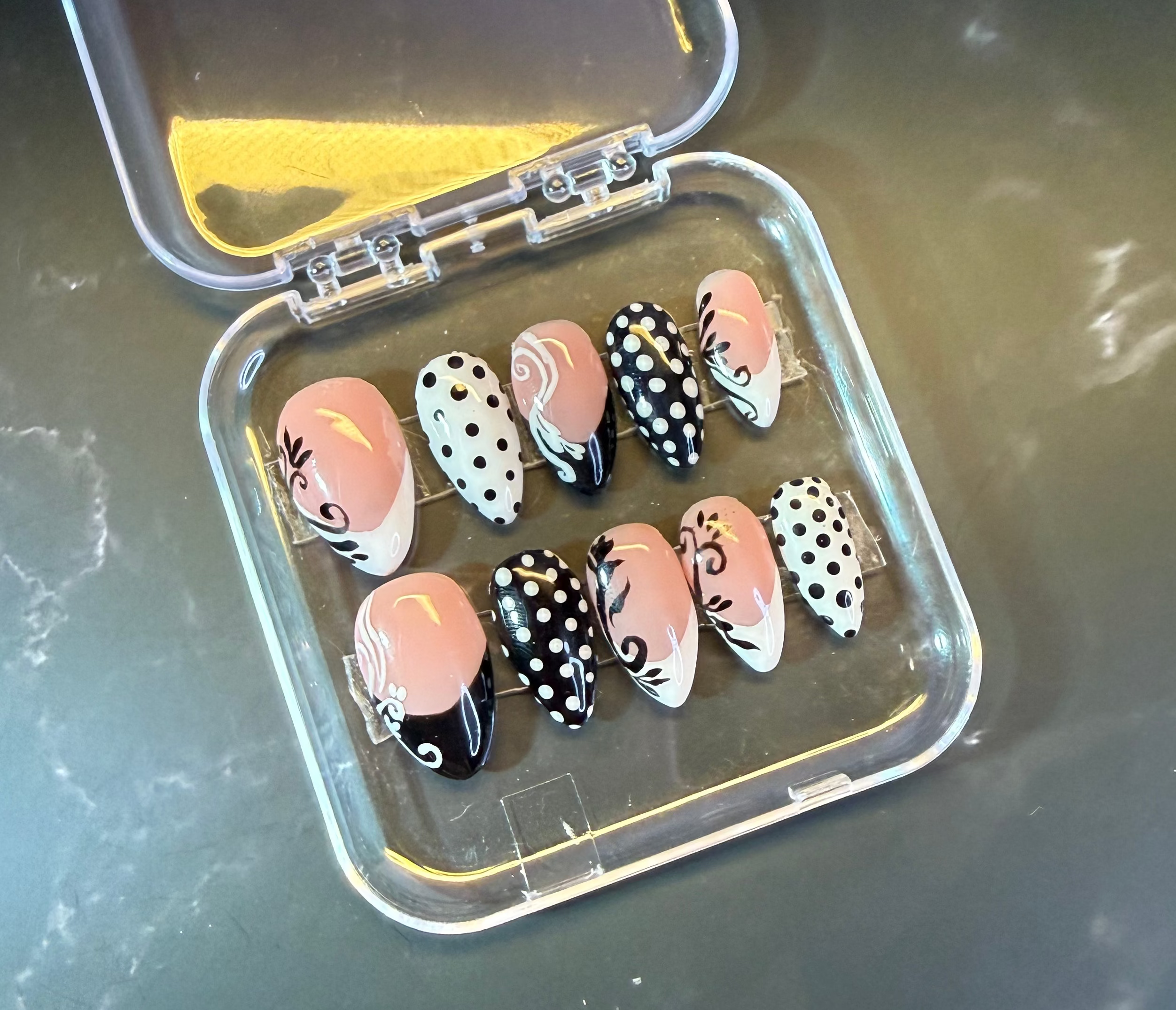 Midnight Dots